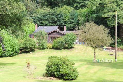 2 bedroom detached house for sale