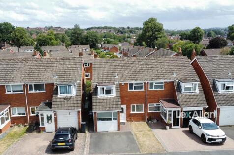 Mellowdew Road, Stourbridge 3 bed semi