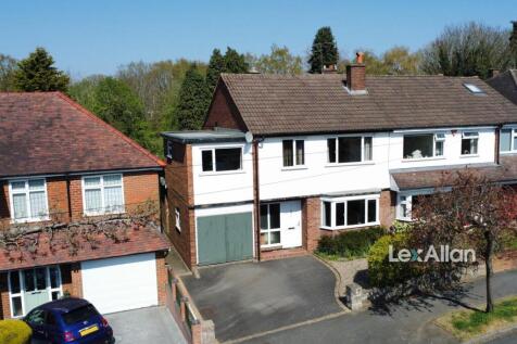 4 bedroom semi-detached house for sale