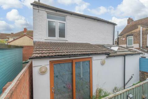 1 bedroom detached house for sale