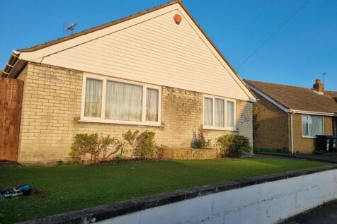 Martins Close, Ramsgate, CT12 2 bed detached bungalow for sale