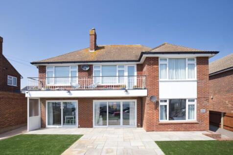 Royal Esplanade, Ramsgate, Kent, CT11 2 bed flat for sale