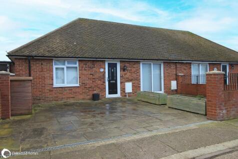 Wickham Avenue, Ramsgate, Kent, CT11 2 bed bungalow for sale