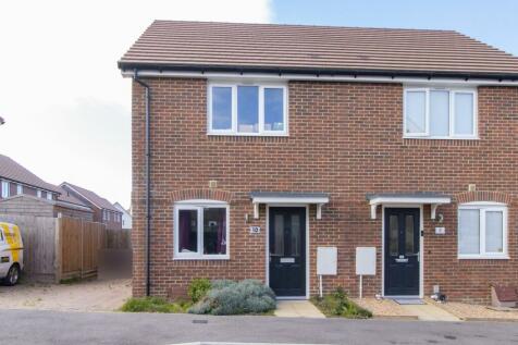 2 bedroom semi-detached house for sale