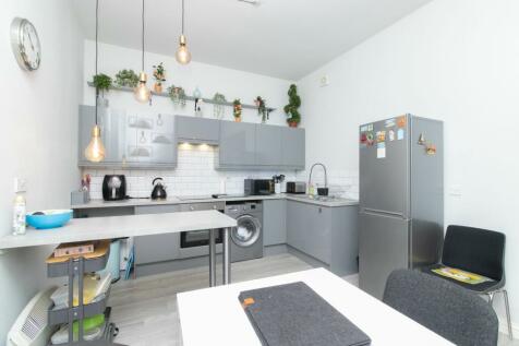 1 bedroom flat for sale