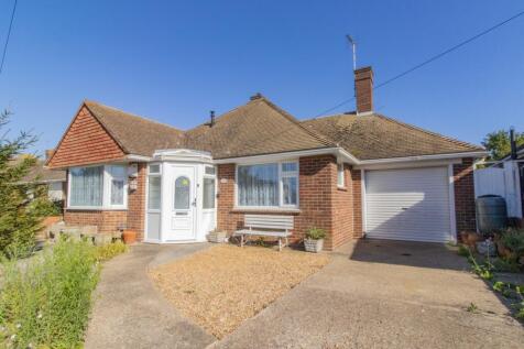 St. Anthonys Way, Margate, CT9 2 bed detached house for sale