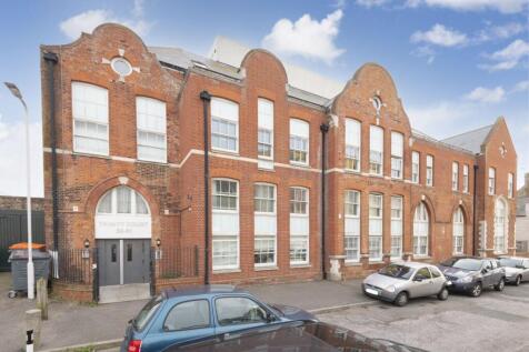 Trinity Square, Margate, CT9 1 bed flat for sale
