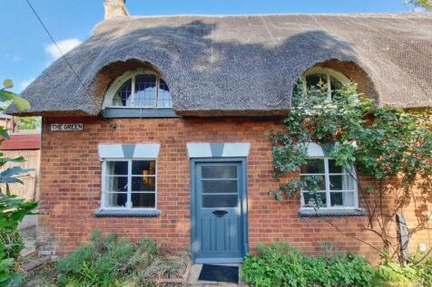2 bedroom cottage for sale