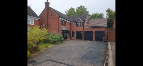 6 bedroom detached house for sale