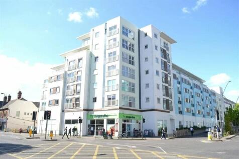 Station Approach, Epsom KT19 1 bed apartment for sale