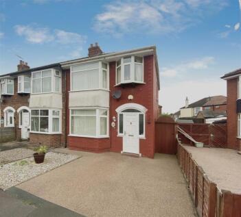 3 bedroom end of terrace house for sale