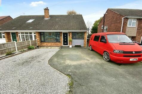 2 bedroom semi-detached bungalow for sale