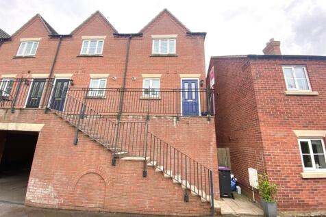 Sutton Bridge, Shrewsbury, Shropshire 2 bed terraced house for sale
