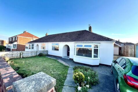 2 bedroom semi-detached bungalow for sale