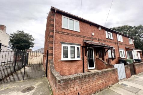 Wansbeck Gardens, Park Road 2 bed end of terrace house for sale