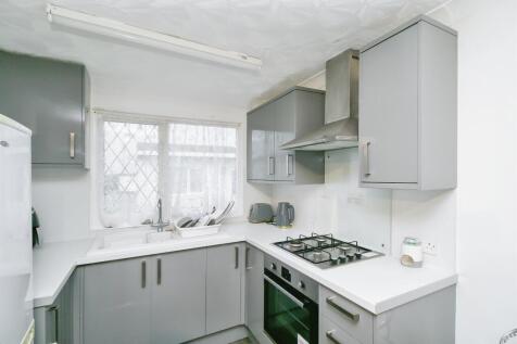 2 bedroom chalet for sale
