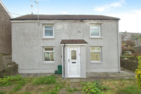 2 bedroom detached house for sale