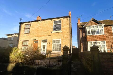 2 bedroom semi-detached house for sale