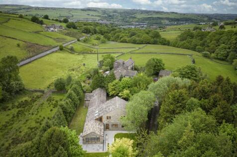 Holt Head Road, Huddersfield HD7 5 bed detached house for sale