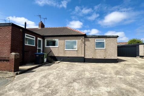 Bay Avenue, Peterlee, County Durham, SR8 2 bed bungalow for sale