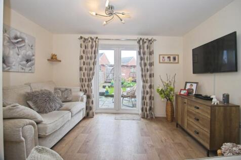 2 bedroom end of terrace house for sale