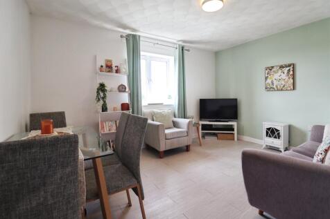 1 bedroom flat for sale
