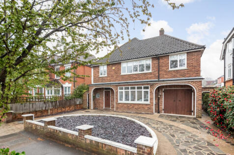 Lake Avenue,  Bromley, BR1 4 bed detached house for sale