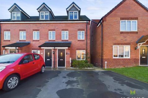 Holland Drive, Preston Street... 3 bed end of terrace house for sale
