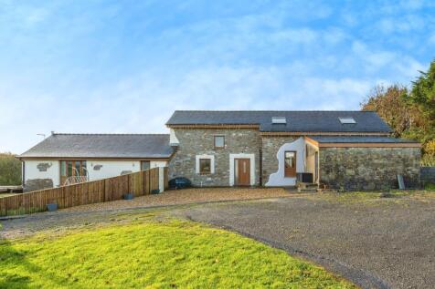 4 bedroom barn conversion for sale