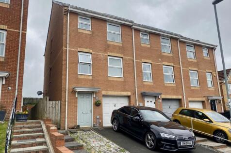 Cinnamon Drive, Trimdon Station 4 bed townhouse for sale