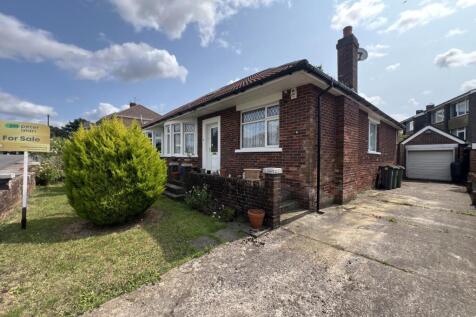 4 bedroom semi-detached bungalow for sale