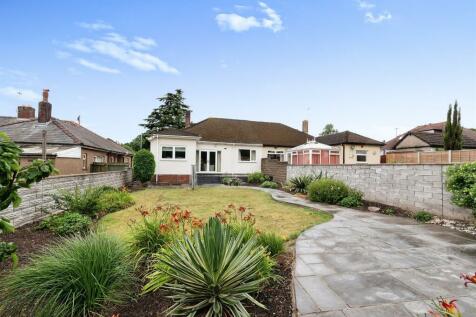 2 bedroom semi-detached bungalow for sale