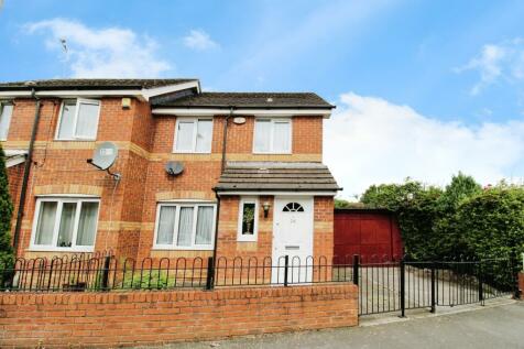 3 bedroom semi-detached house for sale