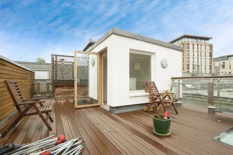 1 bedroom flat for sale