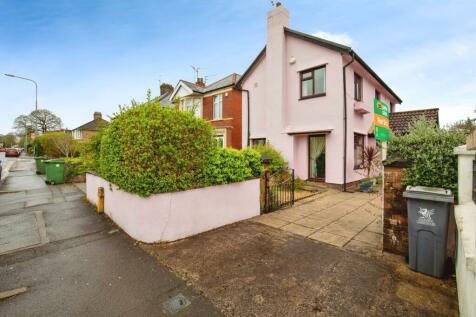 2 bedroom detached house for sale