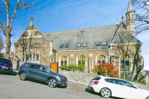 2 bedroom house for sale