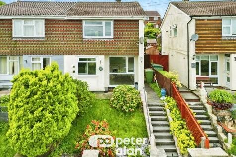 2 bedroom semi-detached house for sale