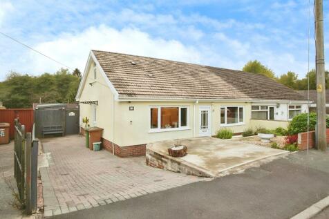 3 bedroom semi-detached bungalow for sale