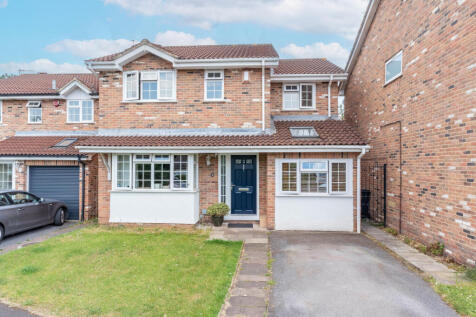 Bristol BS16 4 bed detached house for sale