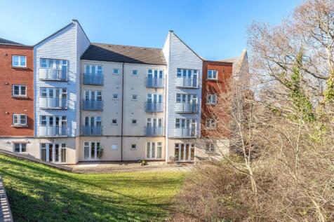 Bristol BS16 2 bed apartment for sale