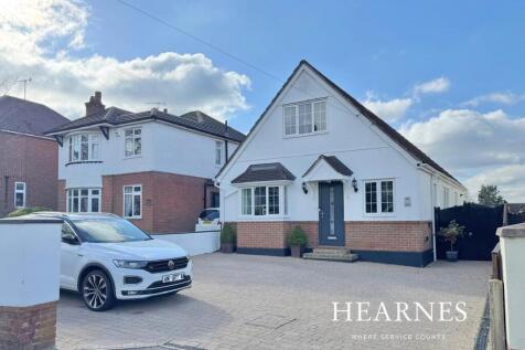 Dorchester Road, Oakdale, Poole, BH15 3 bed detached house for sale