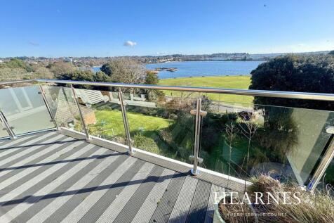 31 Mount Pleasant Road, Poole, BH15 2 bed apartment for sale