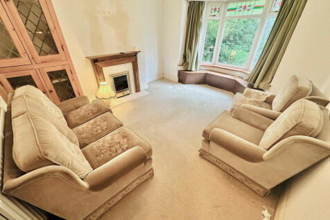 Wolverhampton Road, Dudley DY3 3 bed detached bungalow for sale