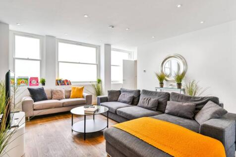 Eastnor Castle, Euston, London, NW1 3 bed flat for sale