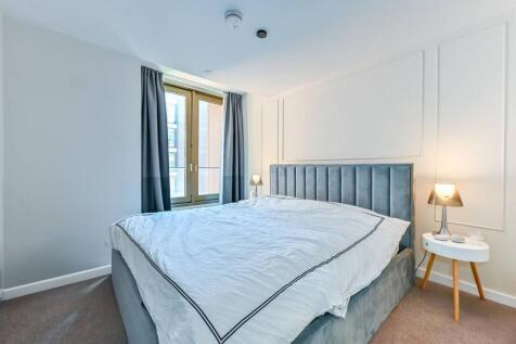 Canal Reach, King's Cross, London, N1C 1 bed flat for sale