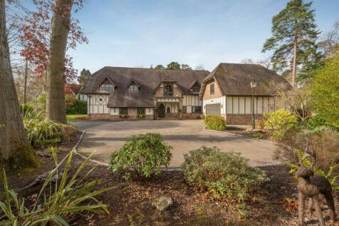 Larch Avenue, Sunninghill 5 bed detached house for sale