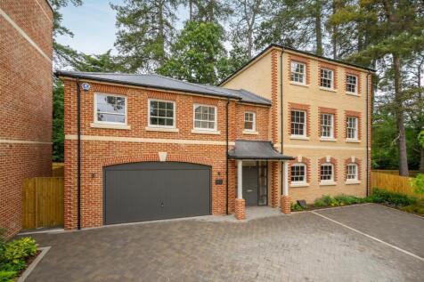 Scholars Row, Sunningdale Park 4 bed detached house for sale