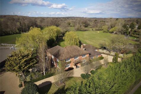 Bagshot Road, West End, Woking... 5 bed detached house for sale