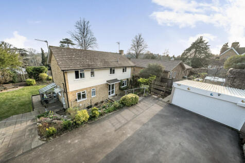 Guildown Road, Guildford, Surrey, GU2 4 bed detached house for sale