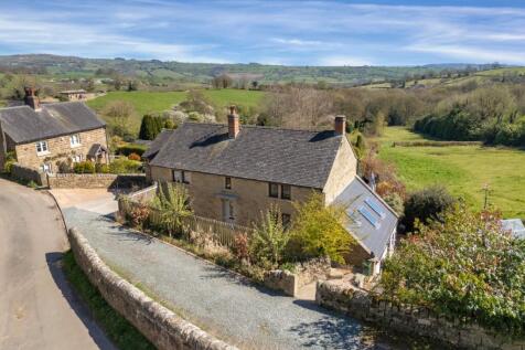 6 bedroom detached house for sale